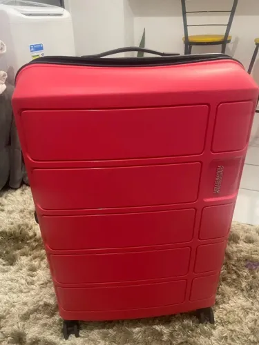 Mala de Viagem G American Tourister Aspen Spinner Rosa -77 EXP - 103L Rígida c/ Cadeado
