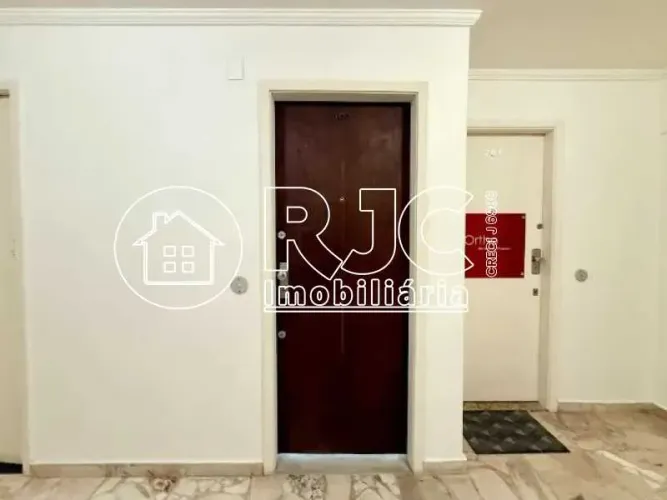 Sala : / Comercial / Copacabana