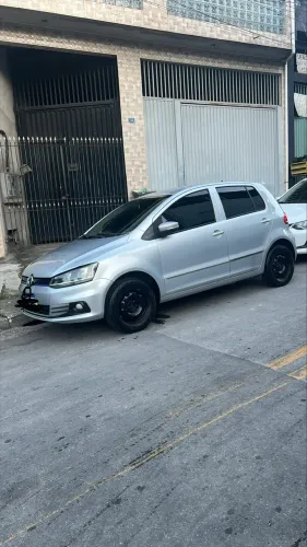 Volkswagen Fox Bluemotion 1.0 MI Total Flex 12V 5P 2015