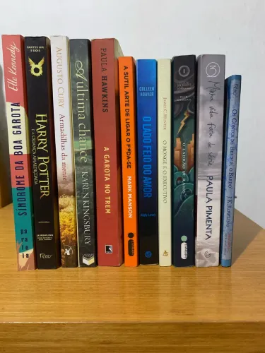 Livros diversos à venda 