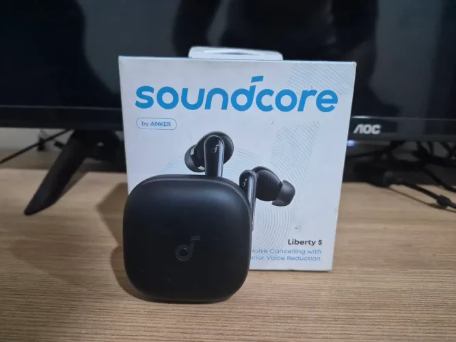 Vendo SoundCore Liberty 5, 3 meses de uso com garantia e nota fiscal
