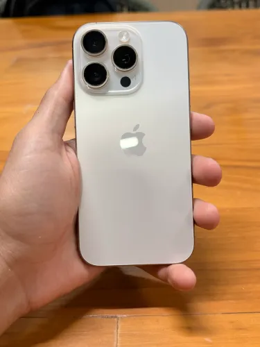 iPhone 16 pro 256gb
