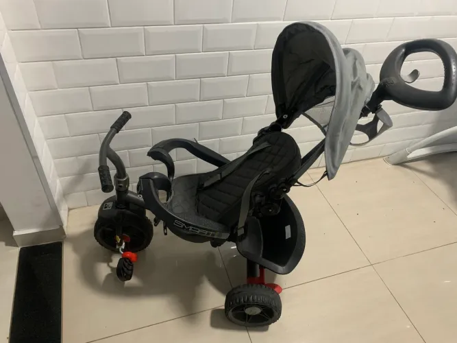 Triciclo bandeirantes 