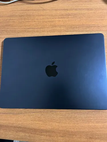 [NA GARANTIA] MacBook Air M4 - 13? 16/256
