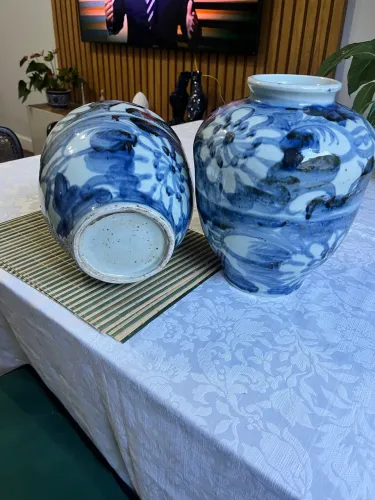 2 Cachepô porcelana azul e branco 22x22x32