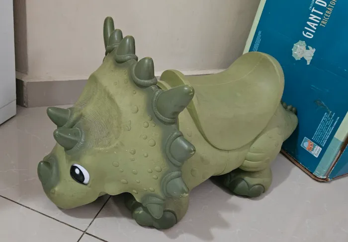 Andador dinossauro Giants Dino com rodinhas
