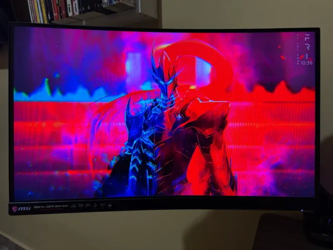 Monitor Gamer Curvo 144hz MSI Optix 24 + Suporte ELG