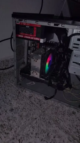 Pc gamer Xeon Rx580 ótimo estado usado 2 anos ser vim buscar o monitor vai junto
