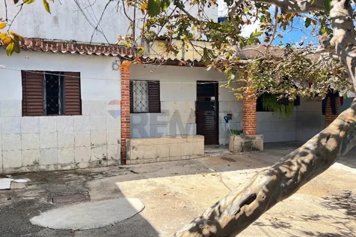 Vendo Casa 2 Quartos no Recanto das Emas Quadra 405