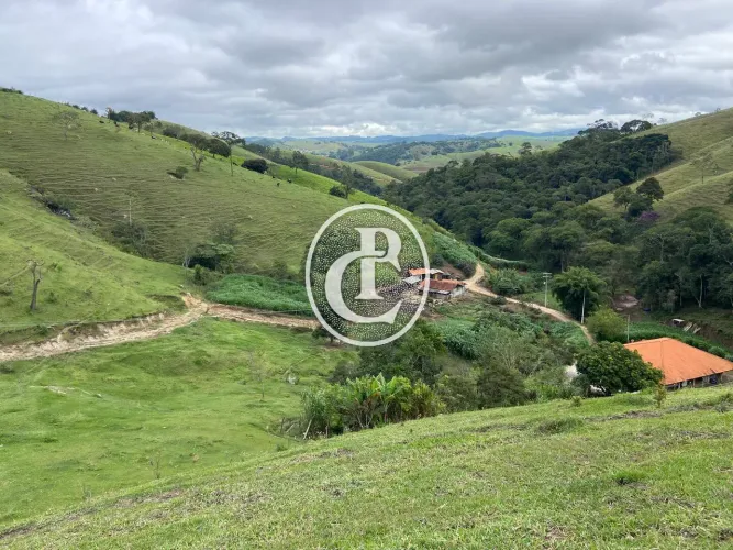 Sítio em são luiz paraitinga sp.