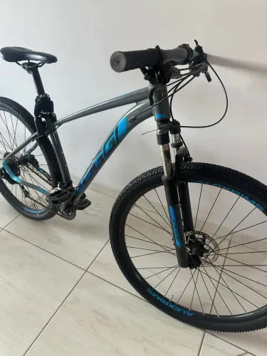 BICICLETA Oggi 7.0 pouquíssimo usada
