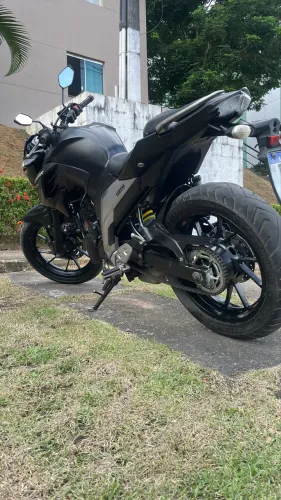 FZ25 ano 2022