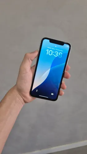 IPHONE XR 128GB Branco único dono