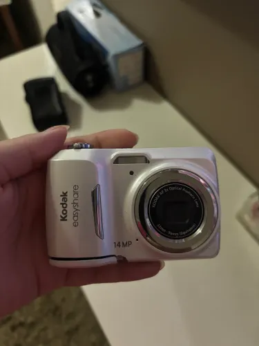 Câmera Kodak C1530