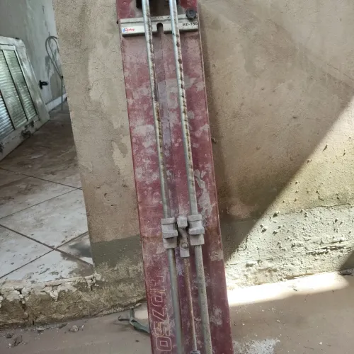 Cortador de piso H 750