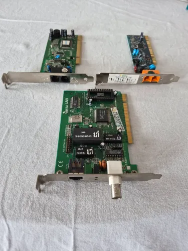 Lote 3 Placas PCI Antigas ? Rede Genius + 2 Modems<br>