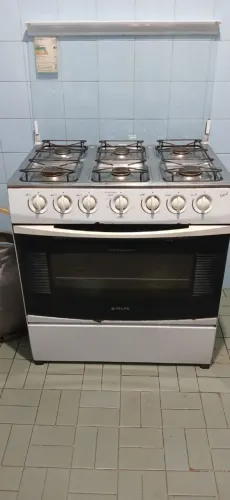 Fogão de 6 bocas somente o fogão