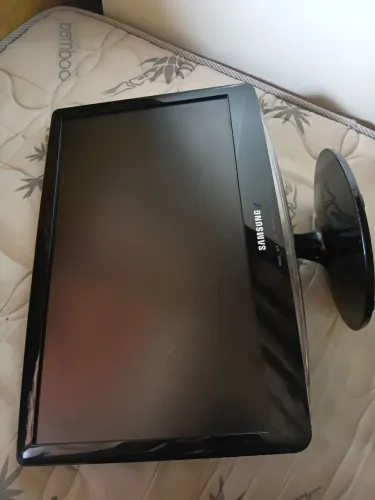 Vendo monitor de computador samsung