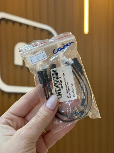 Cabo Adaptador de 6 Pinos 12V p/ 3 Pinos 5V ARGB