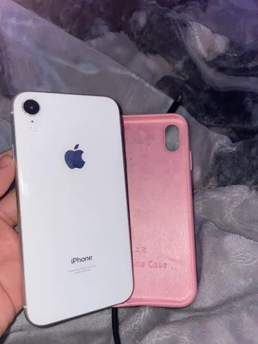 iphone xr 64gb
