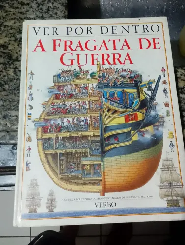 Livro sobre Fragata naval( capa dura)