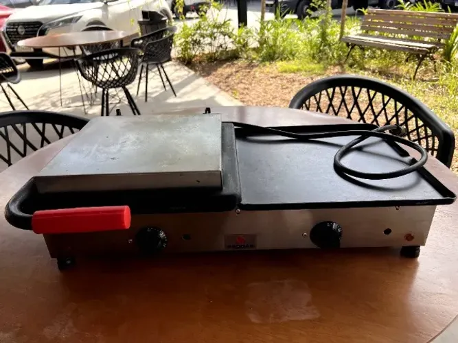 KIT EQUIPAMENTOS E UTENSÍLIOS PARA CAFETERIA OU LANCHONETE - COMPLETO | R$ 2.500,00