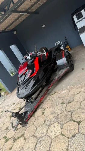 JET SKI RXP 260 