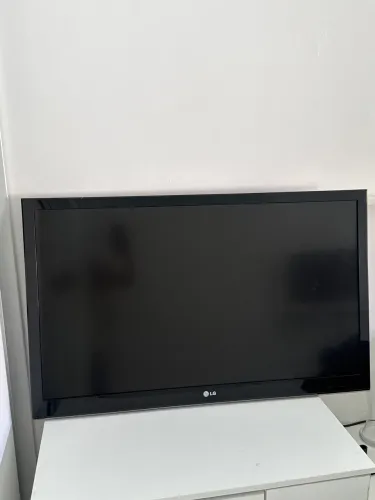 Tv led LG 42?