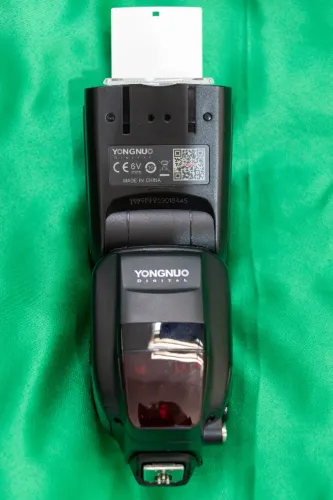 Flash Speedlight Yongnuo Yn600ex Rt Ii Ttl P/ Câmeras Canon