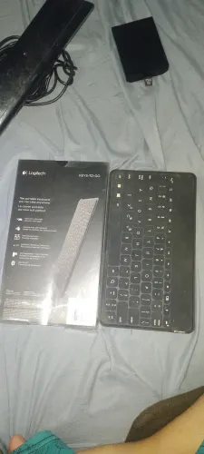 Teclado Logitech sem fio