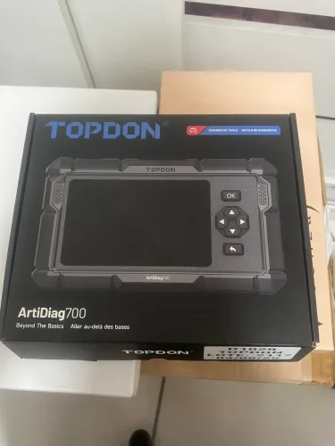 Scanner automotivo TopDon ArtiDiag700 (Novo sem uso).