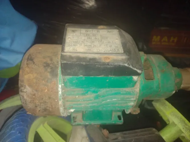 Bomba d'água (Water pump)sk pk-60( retirar)