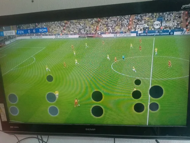 Tv com manchas