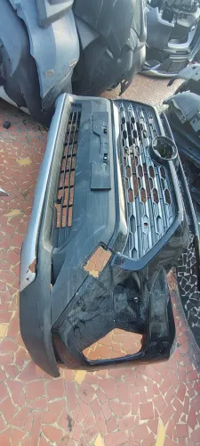 Para choque Rav4 19/26