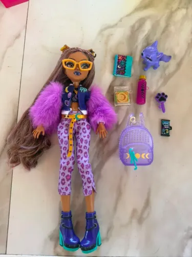 Clawdeen core reflesh