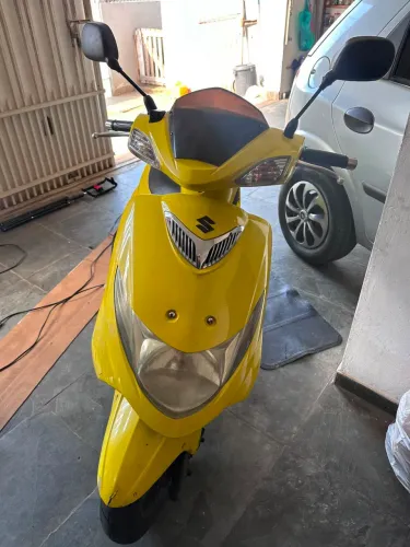 SUZUKI BURGMAN 2008