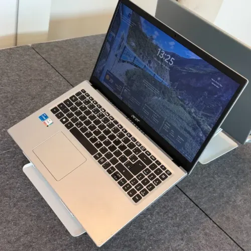 Notebook Acer, i5 de 11ª, 8gb de RAM, 120gb de SSD e tela de 15.6 polegadas