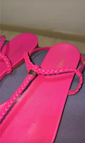 Sandália Arezzo rosa pink 