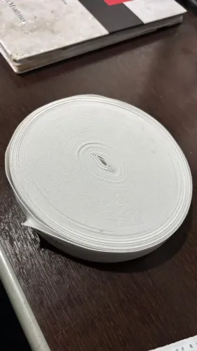 Rolo de elástico branco