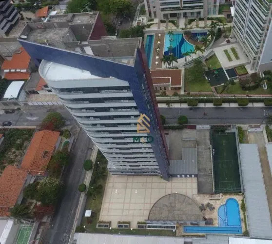 Apartamento com 3 dormitórios à venda, 243 m² por R$ 1.300.000,00 - Patriolino Ribeiro - F
