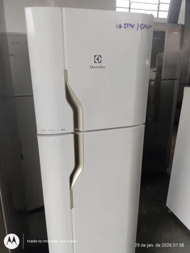 REFRIGERADOR ELECTROLUX