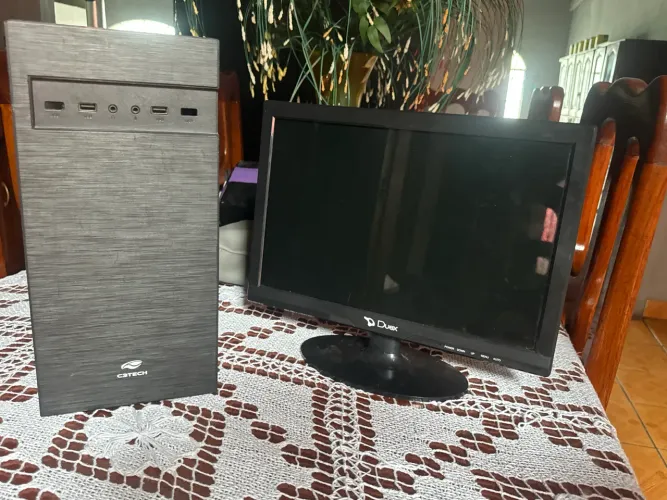 PC COMPLETO + MONITOR 15,4? - USO BÁSICO