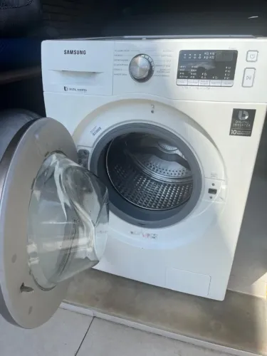 Lava e seca Samsung
