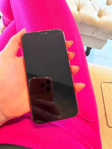 iPhone 11 vermelho 