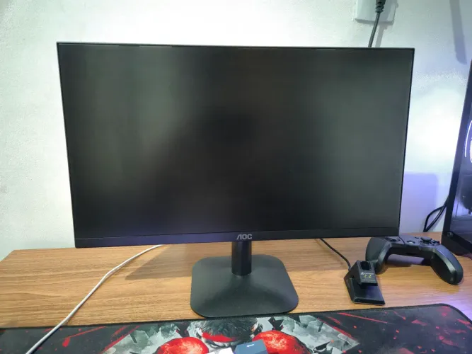 Monitor AOC 22"