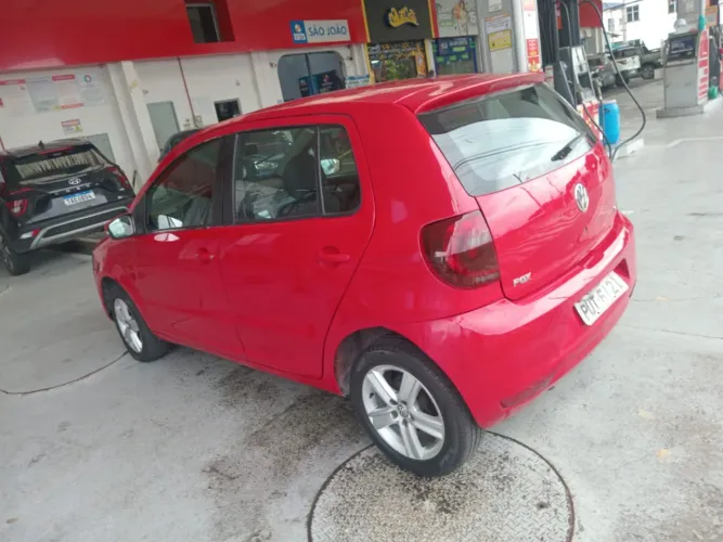 Volkswagen Fox 1.6 MI Total Flex 8V 5P 2014