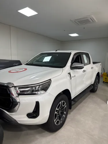 Toyota Hilux CD SRX 4X4 2.8 TDI 16V Diesel Aut. 2024