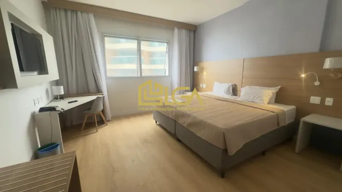 Studio Novo e Mobiliado, à Venda no Stay Santos  Pompeia, Quadra da Praia