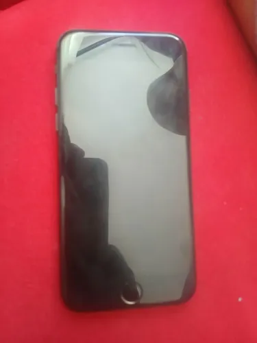 Celular iPhone 7