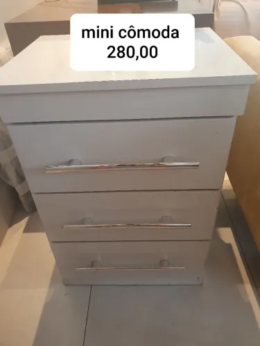 Mini cômoda